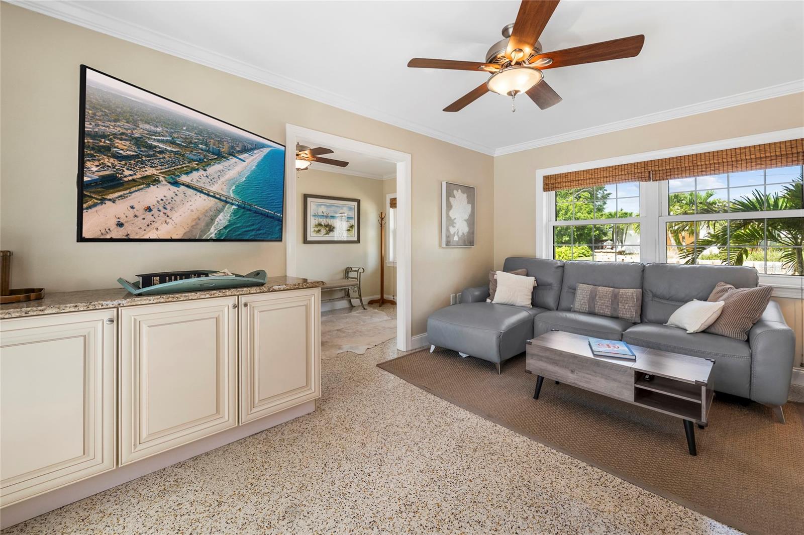 PINE SHORES ESTATE 4TH SEC - Residential