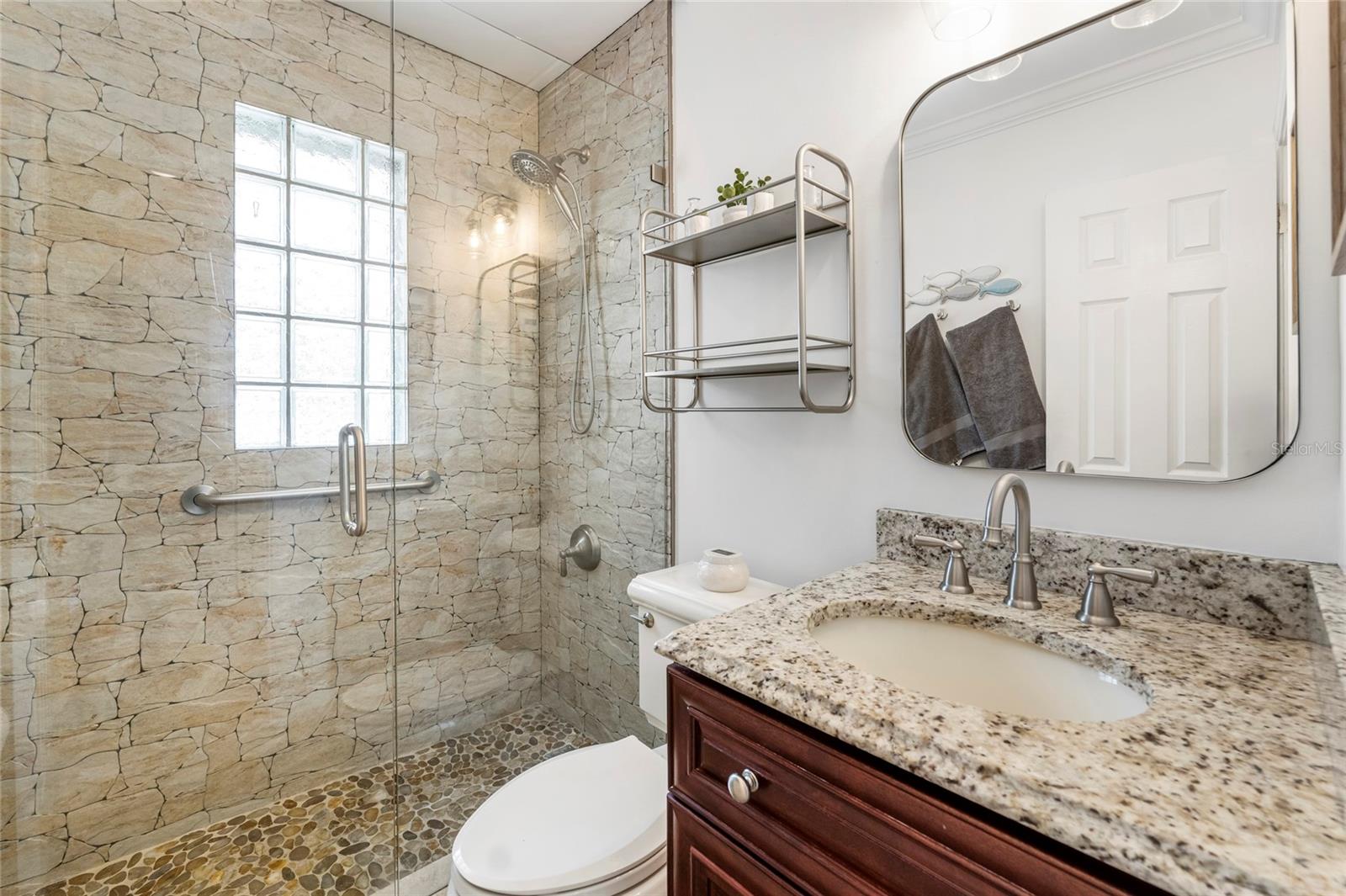 PINE SHORES ESTATE 4TH SEC - Residential