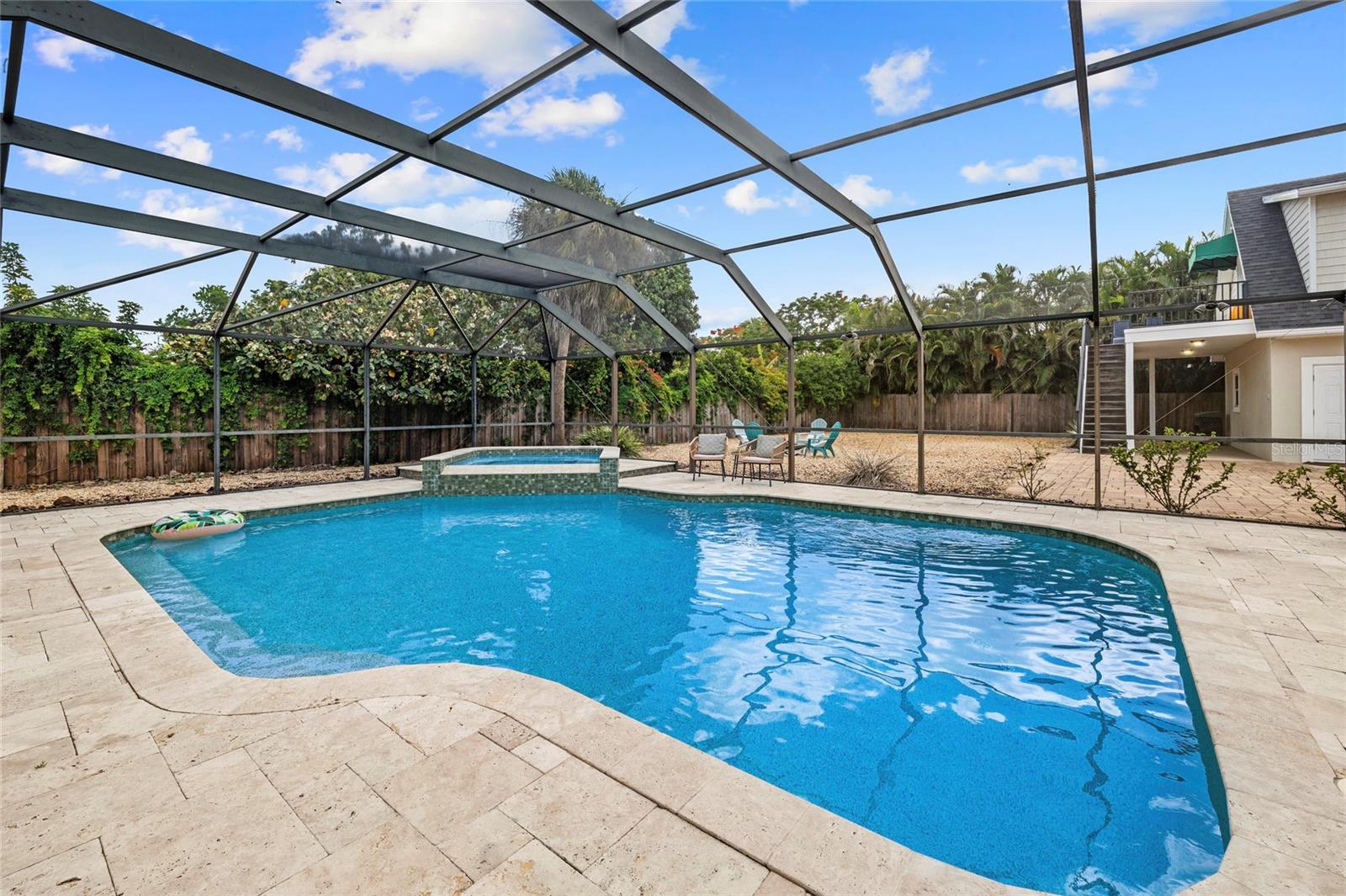 PINE SHORES ESTATE 4TH SEC - Residential