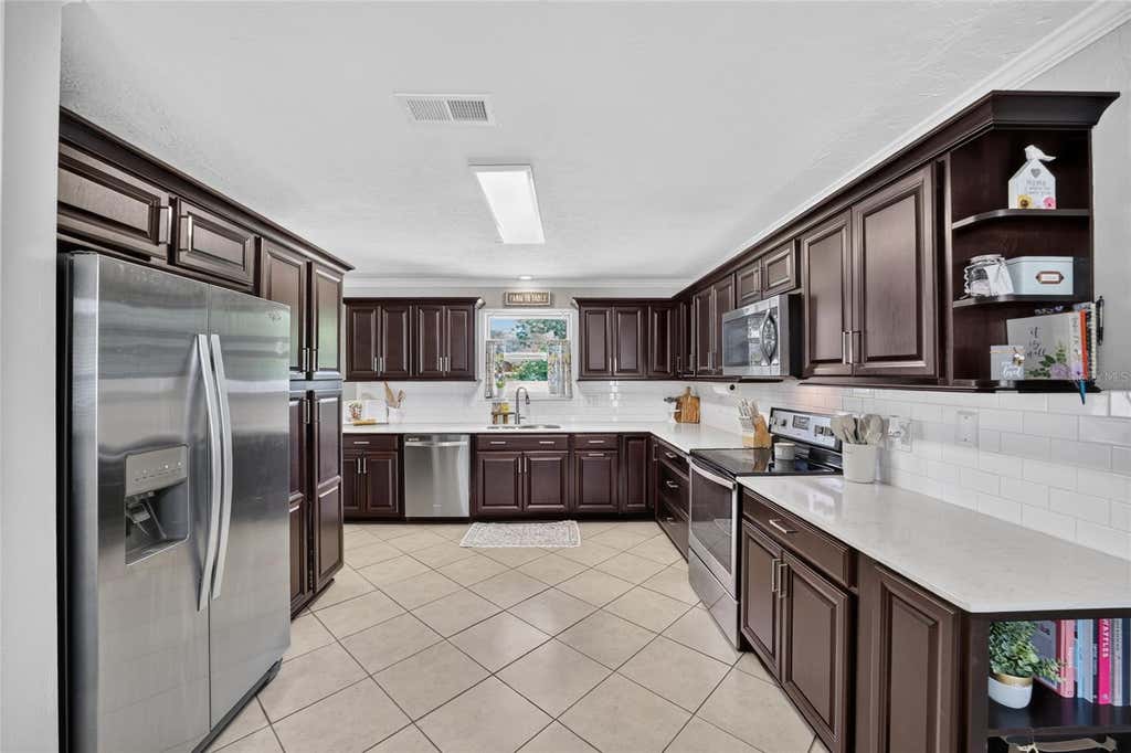 Photo of 1861 SE 56th Court, Ocala, FL 34480 (MLS # OM728022)