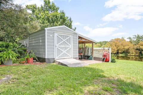 A home in DELAND