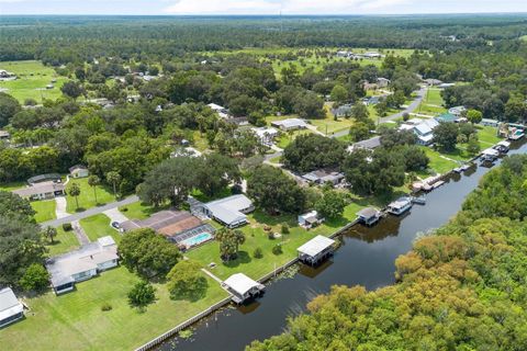 A home in DELAND