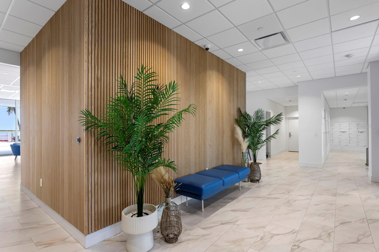 KEY TOWER SOUTH - Residential