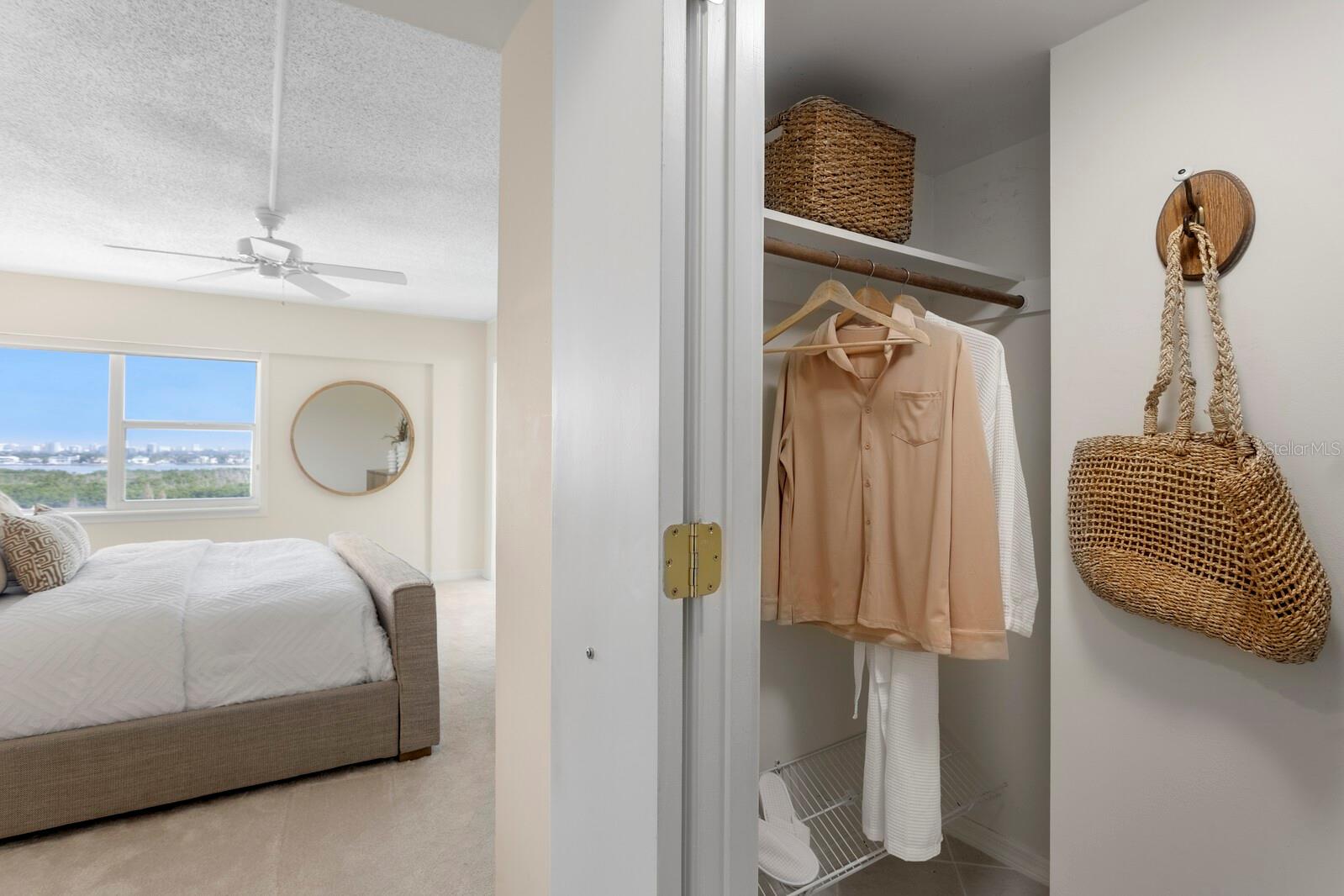 KEY TOWER SOUTH - Residential