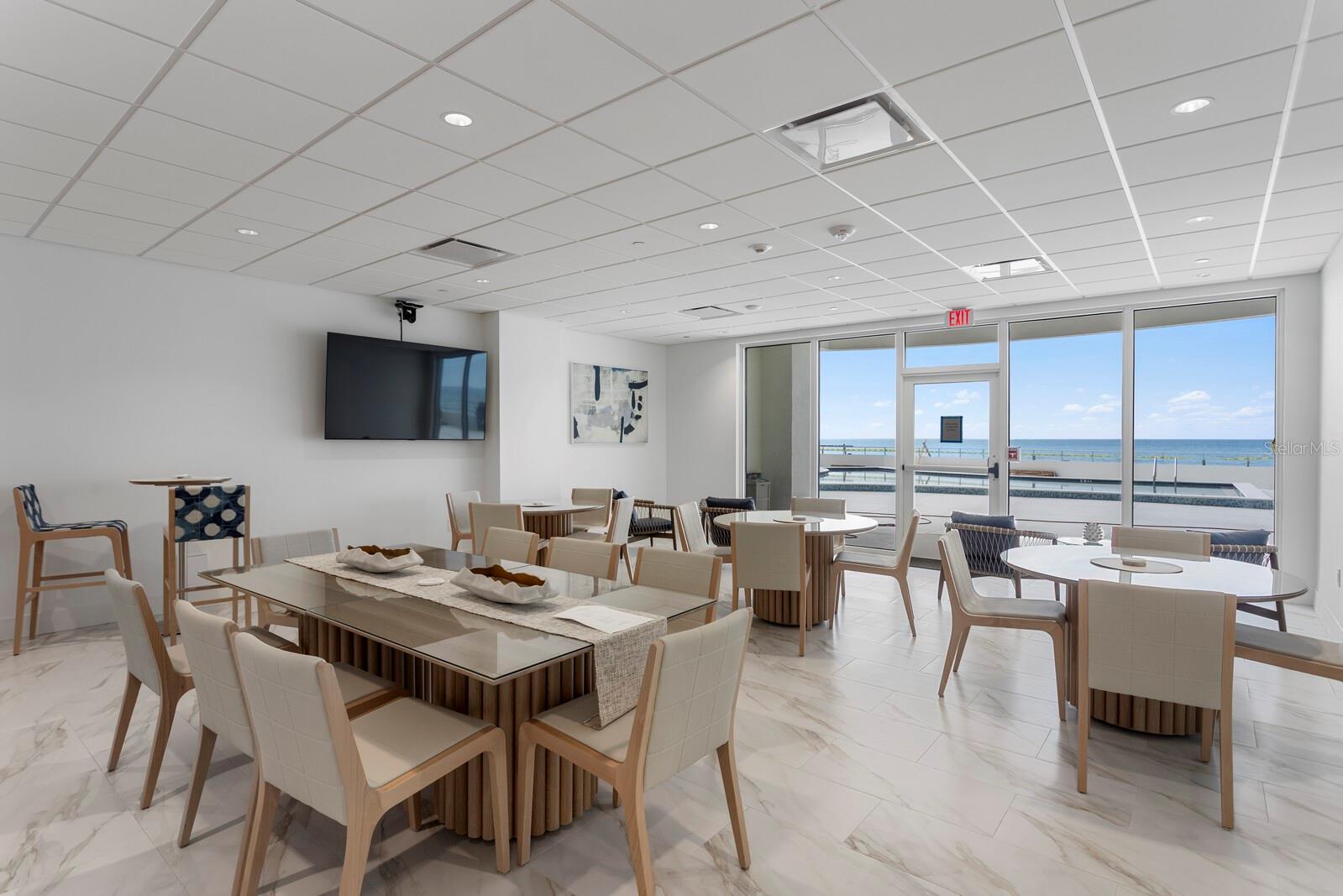 KEY TOWER SOUTH - Residential