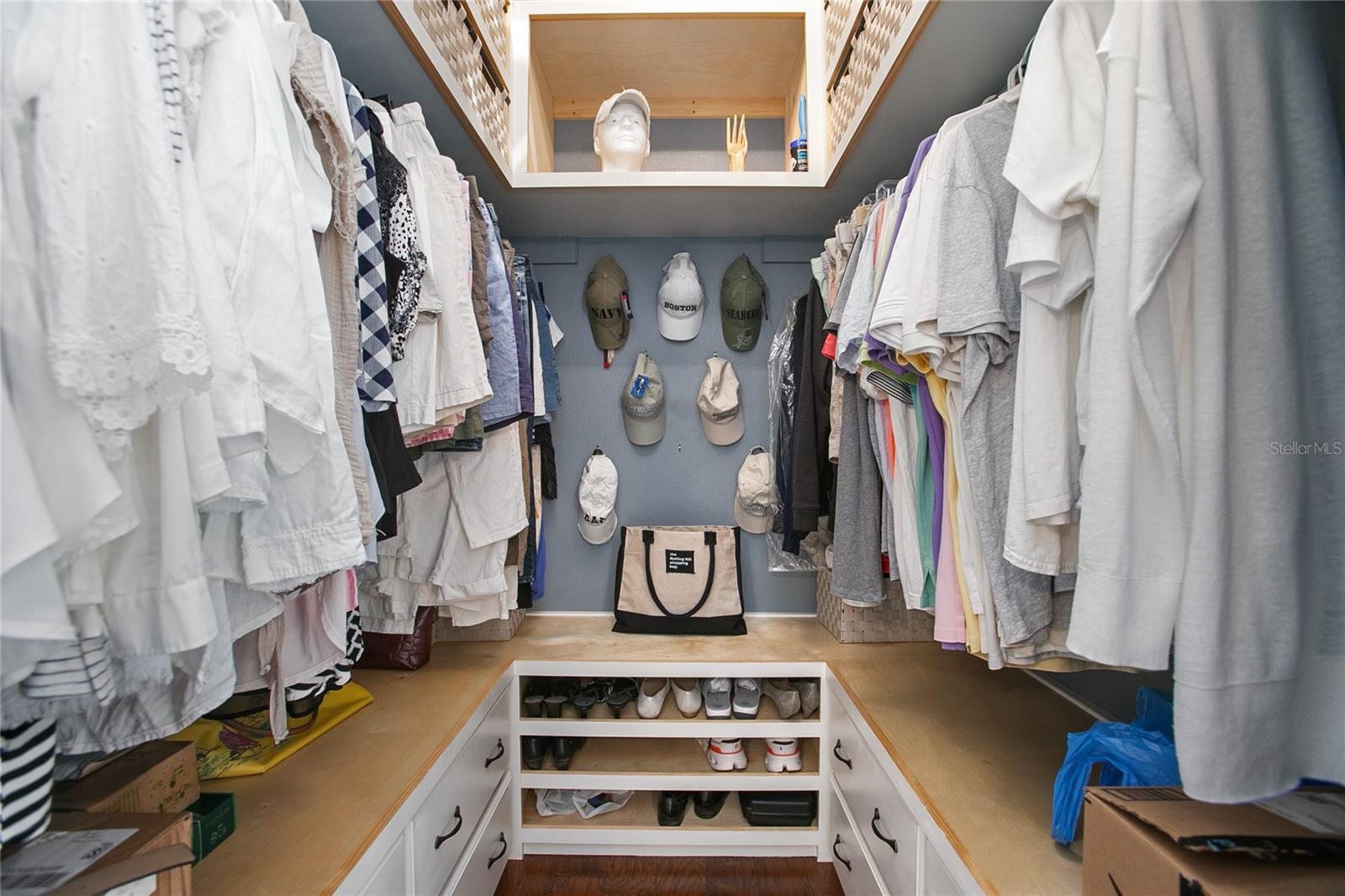 ARAWANA ESTATES - Residential