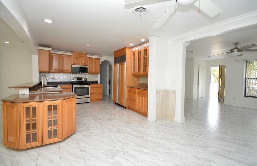 Photo of 1313 Mango Avenue, Venice, FL 34285 (MLS # A4680972)