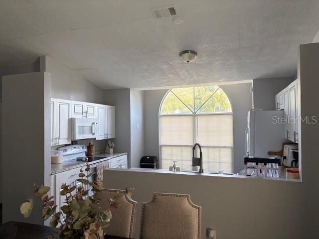 CANOE CREEK WOODS UNIT 3 - Residential Lease