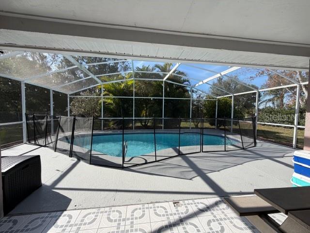 CANOE CREEK WOODS UNIT 3 - Residential Lease