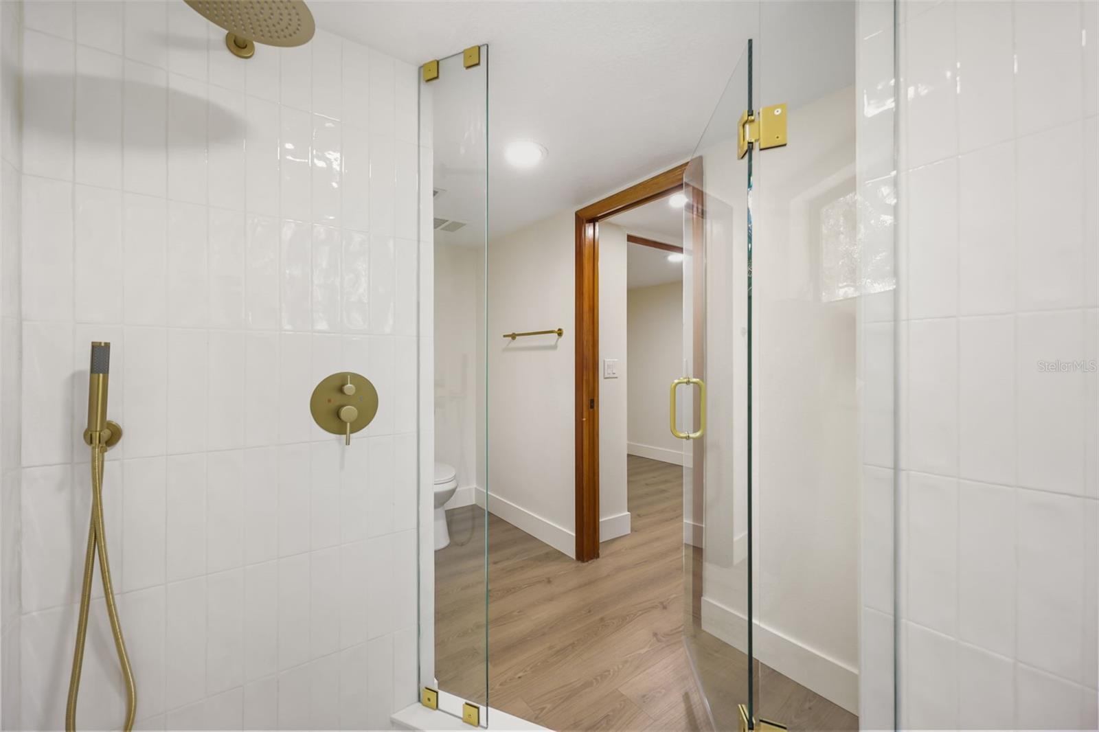 CHEROKEE PLACE CONDO PH 01 - Residential
