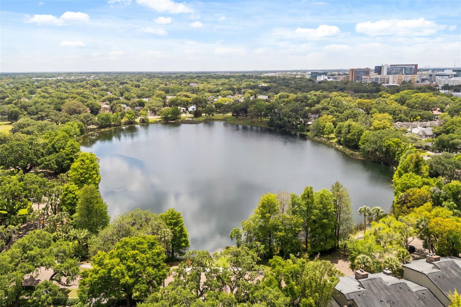 CHEROKEE PLACE CONDO PH 01 - Residential