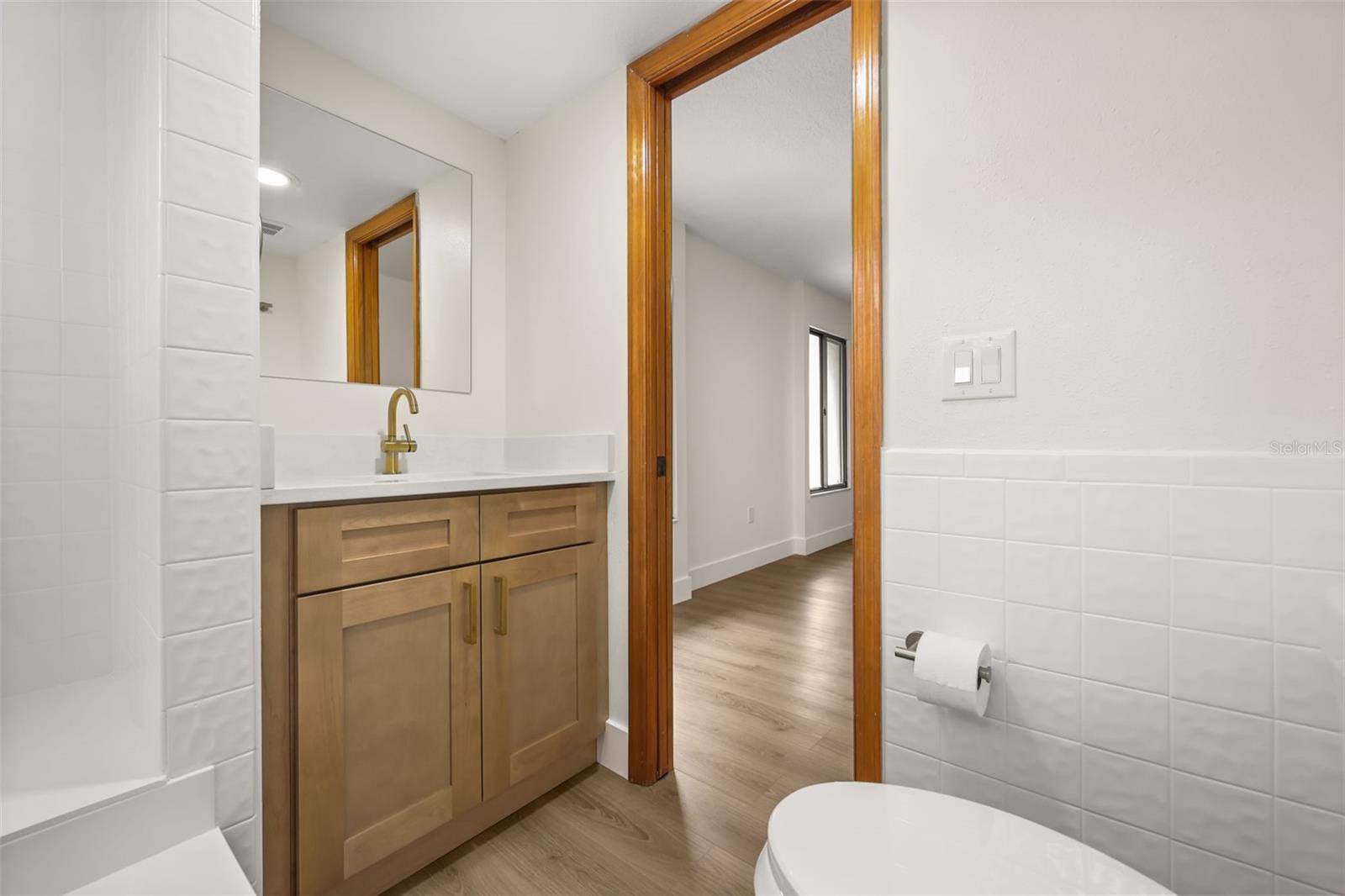 CHEROKEE PLACE CONDO PH 01 - Residential