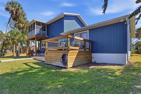 Tiny photo for 9205 W Harbor Isle Court, Crystal River, FL 34429 (MLS # W7888316)