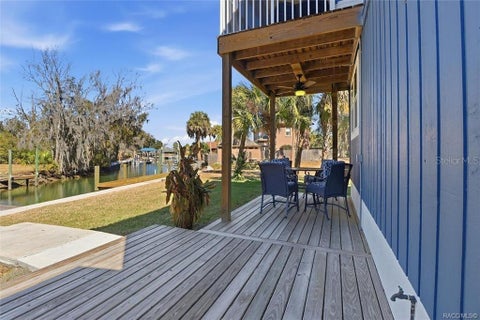 Tiny photo for 9205 W Harbor Isle Court, Crystal River, FL 34429 (MLS # W7888316)