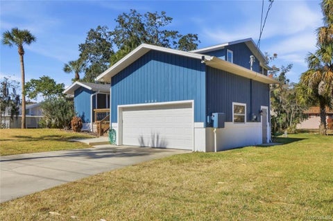 Tiny photo for 9205 W Harbor Isle Court, Crystal River, FL 34429 (MLS # W7888316)