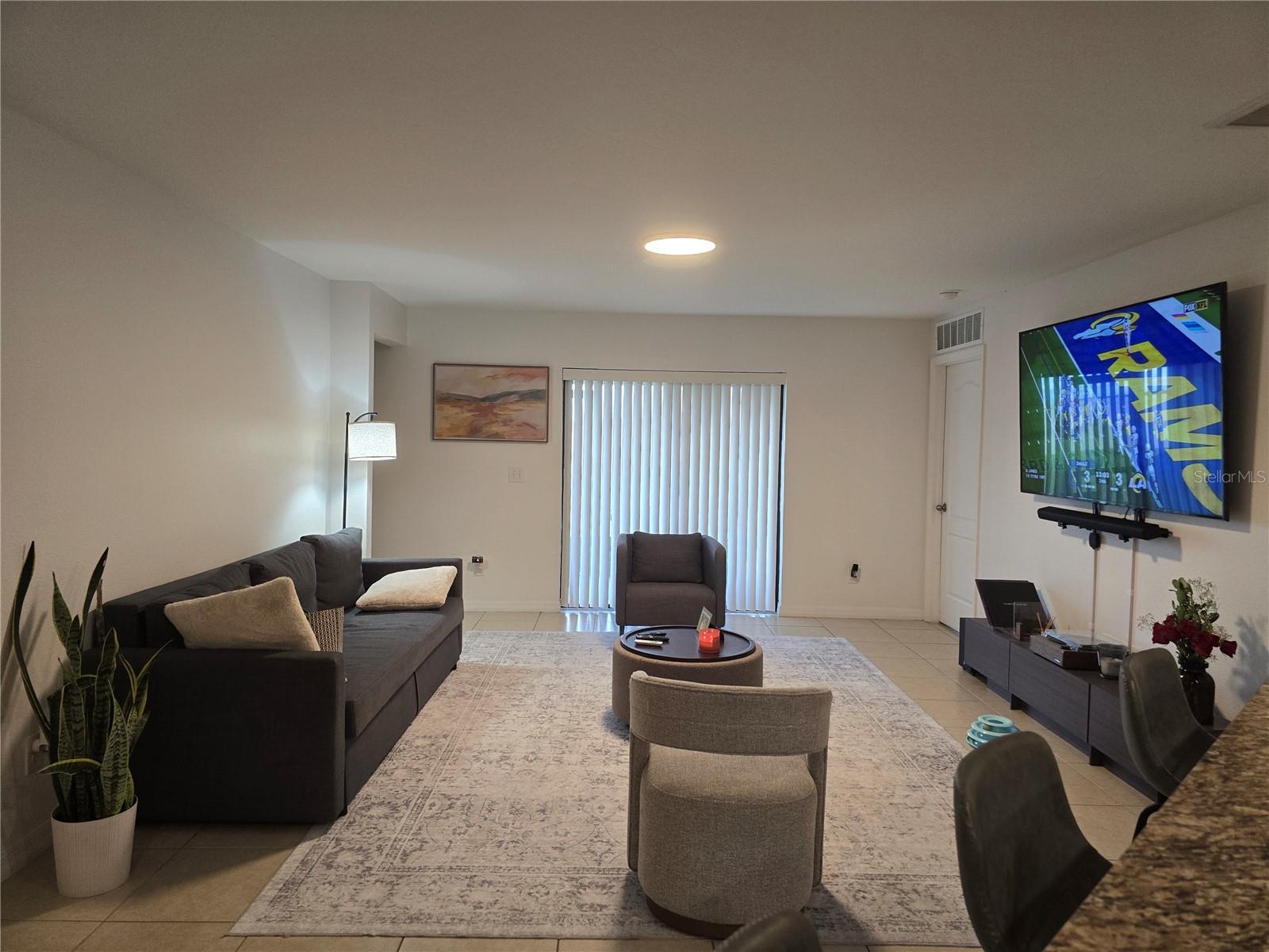 RIDGE/SWAN LAKE - Residential Lease