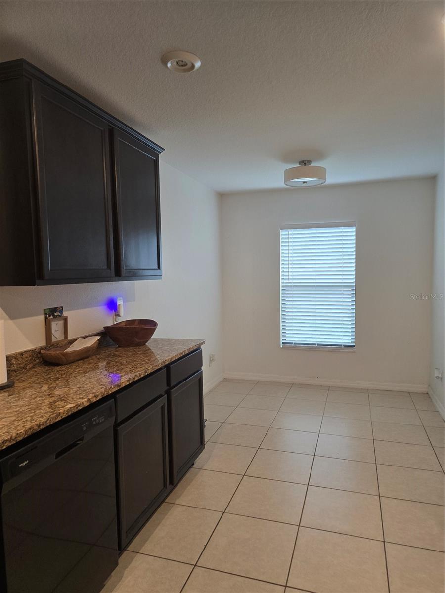 RIDGE/SWAN LAKE - Residential Lease