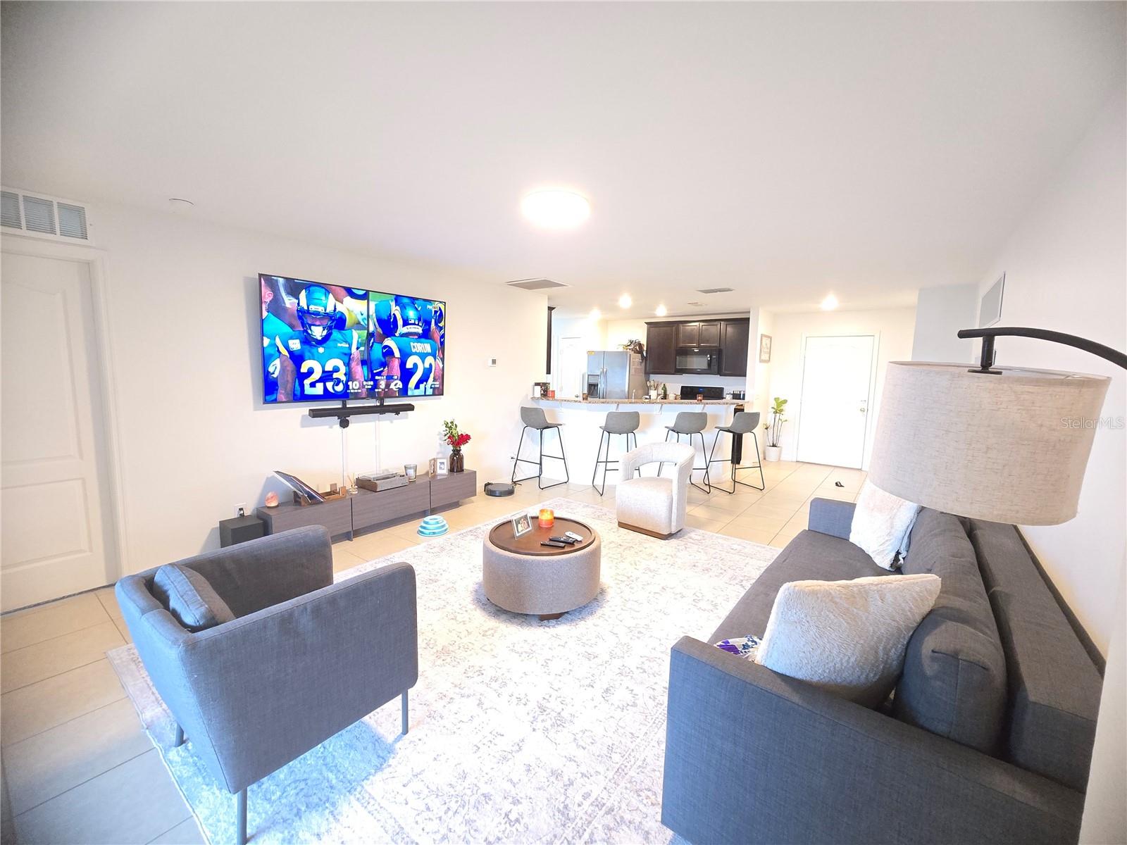 RIDGE/SWAN LAKE - Residential Lease