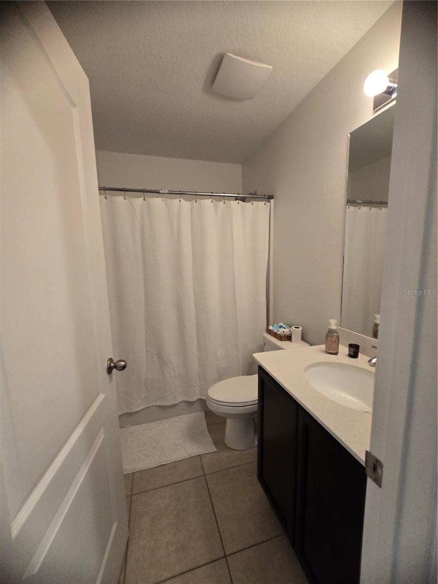 RIDGE/SWAN LAKE - Residential Lease