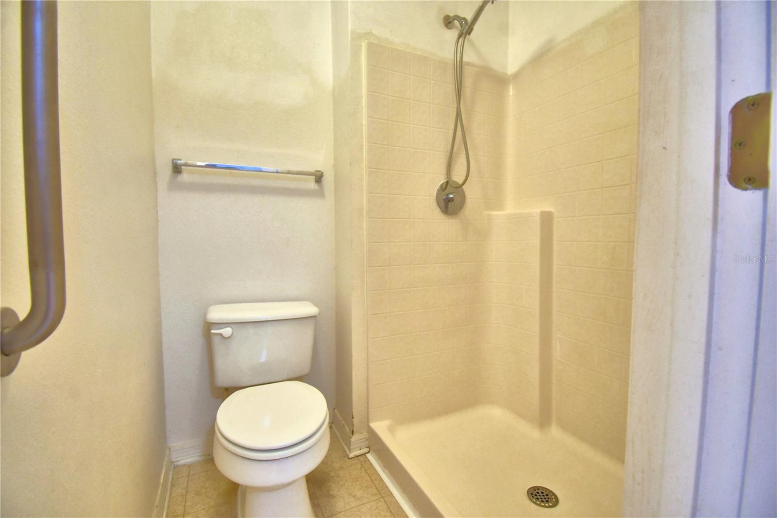 SHADDOCK ESTATES - Residential