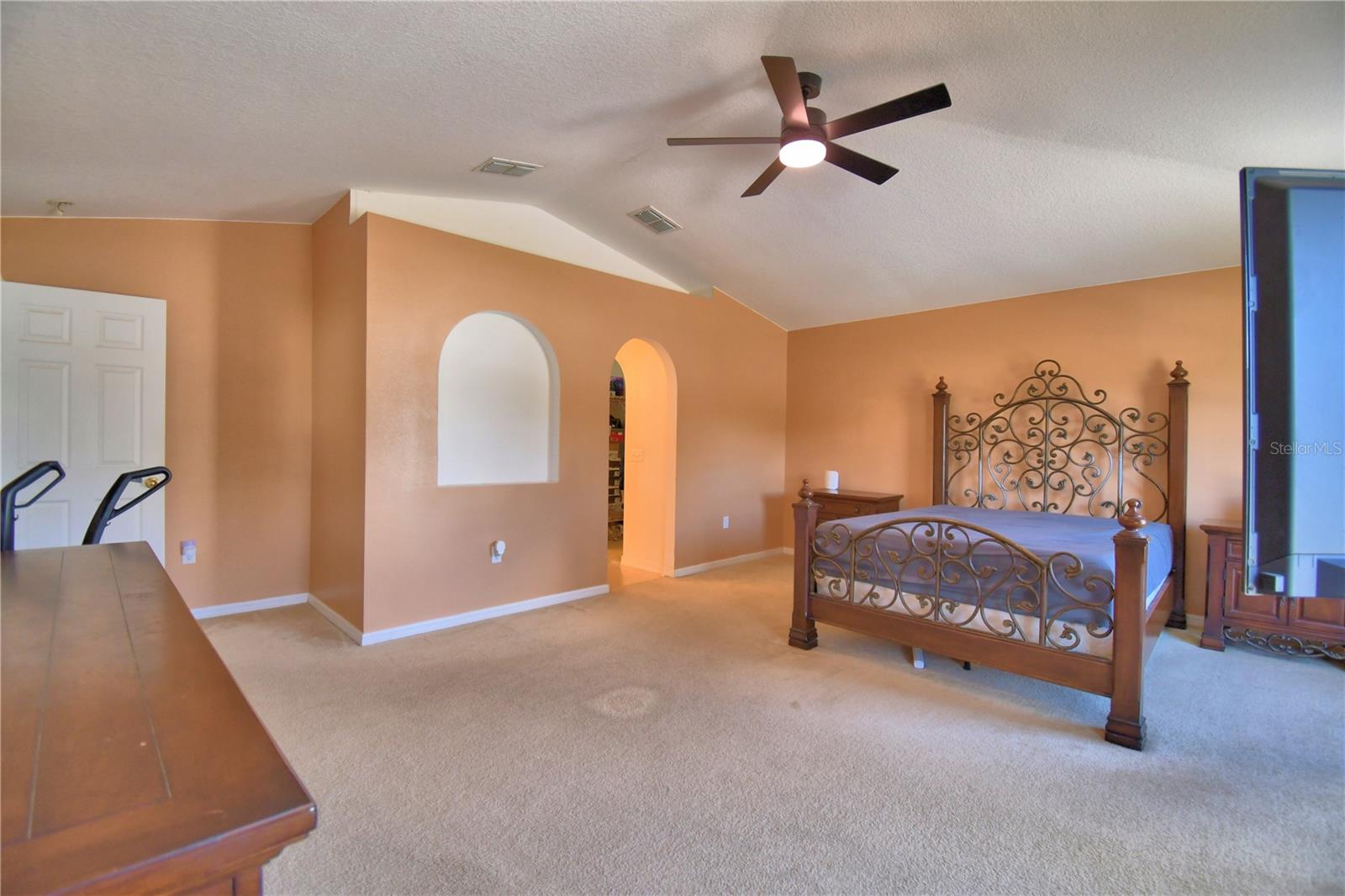 SHADDOCK ESTATES - Residential