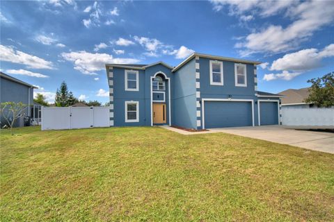 Photo of 107 Shaddock Drive, Auburndale, FL 33823 (MLS # S5138662)