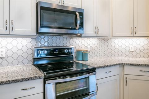 Tiny photo for 36452 Grand Island Oaks Circle, Grand Island, FL 32735 (MLS # G5108995)