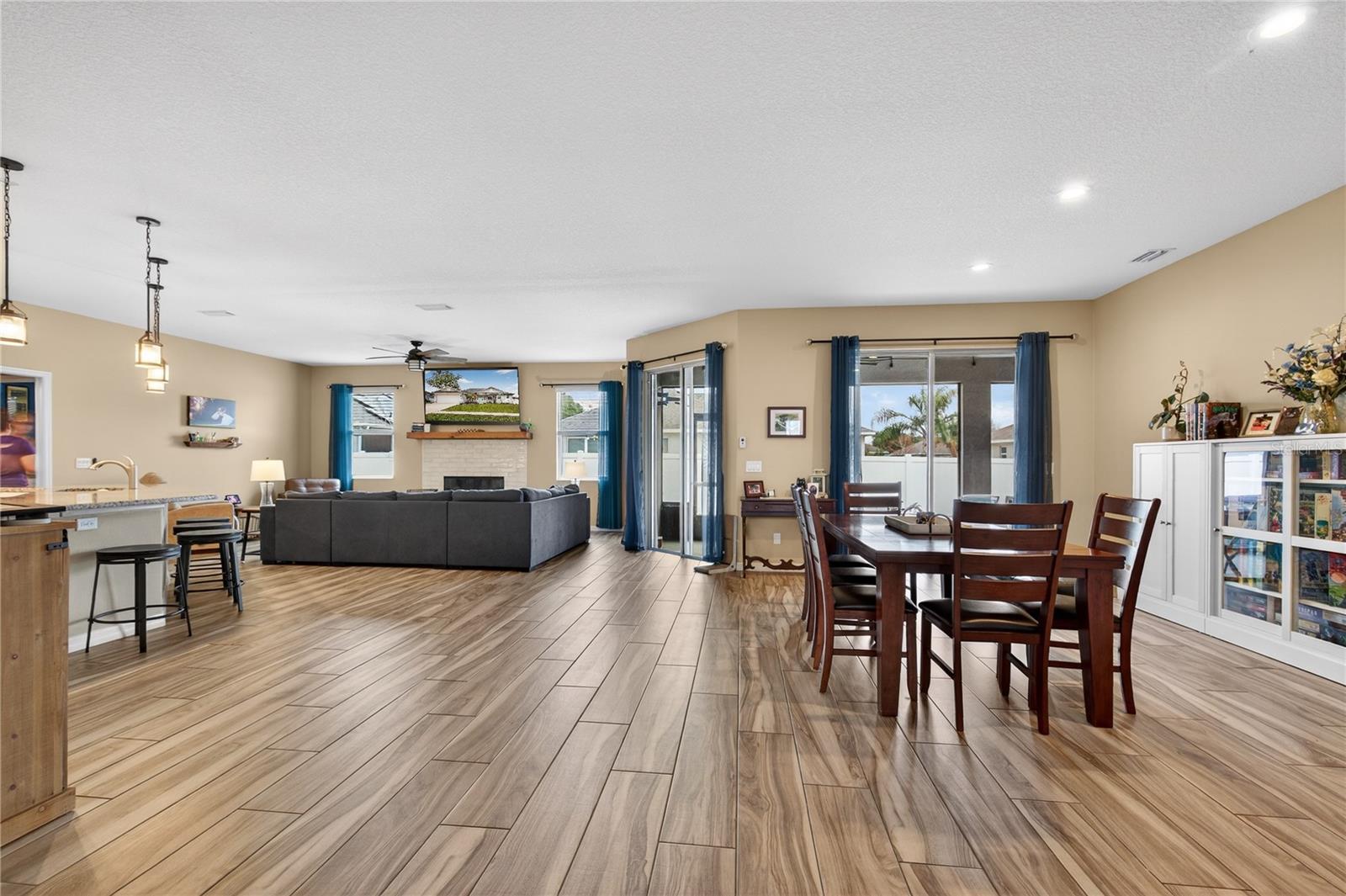 GRAND ISLAND OAKS PH 02 - Residential