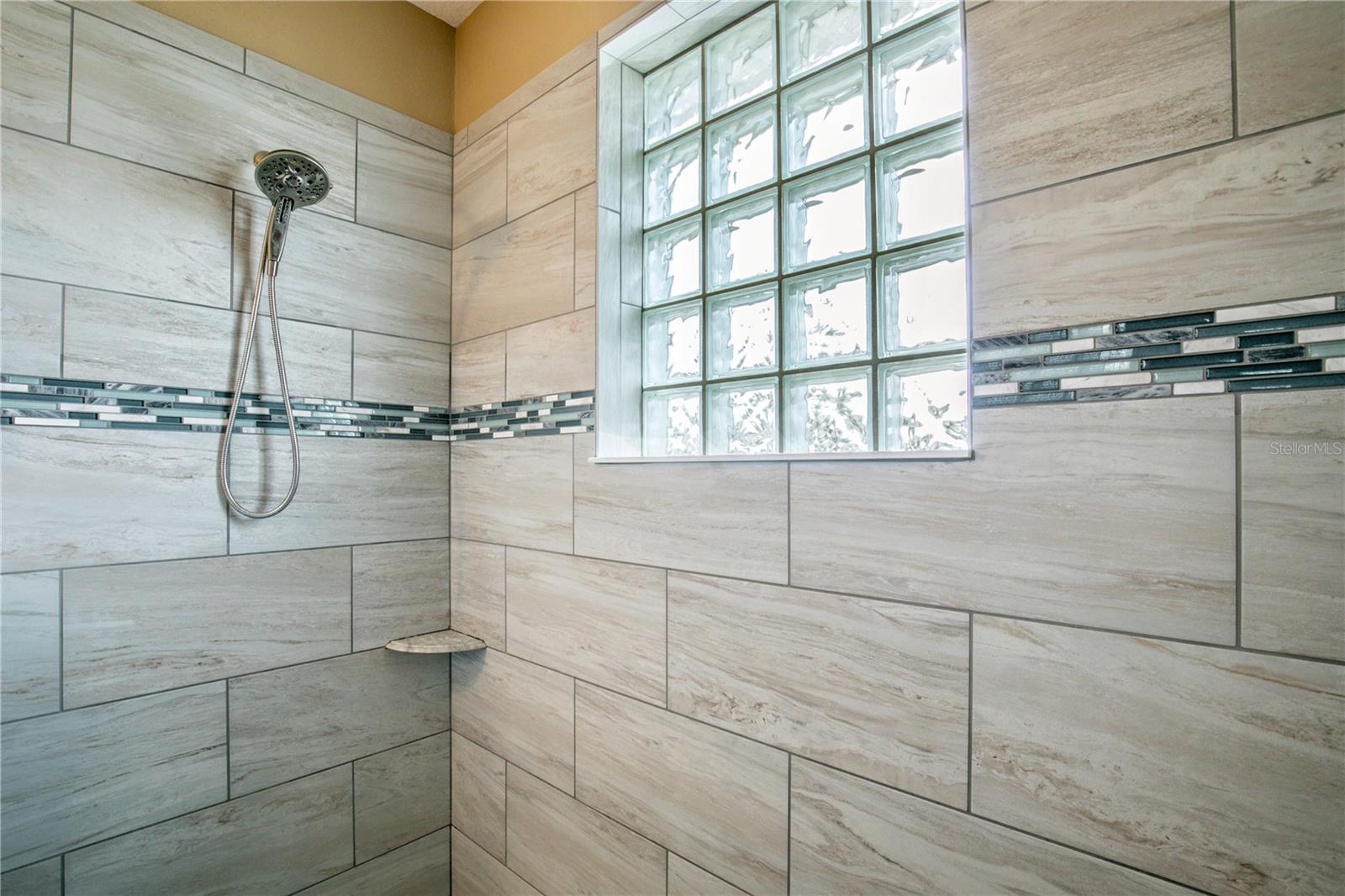 GRAND ISLAND OAKS PH 02 - Residential