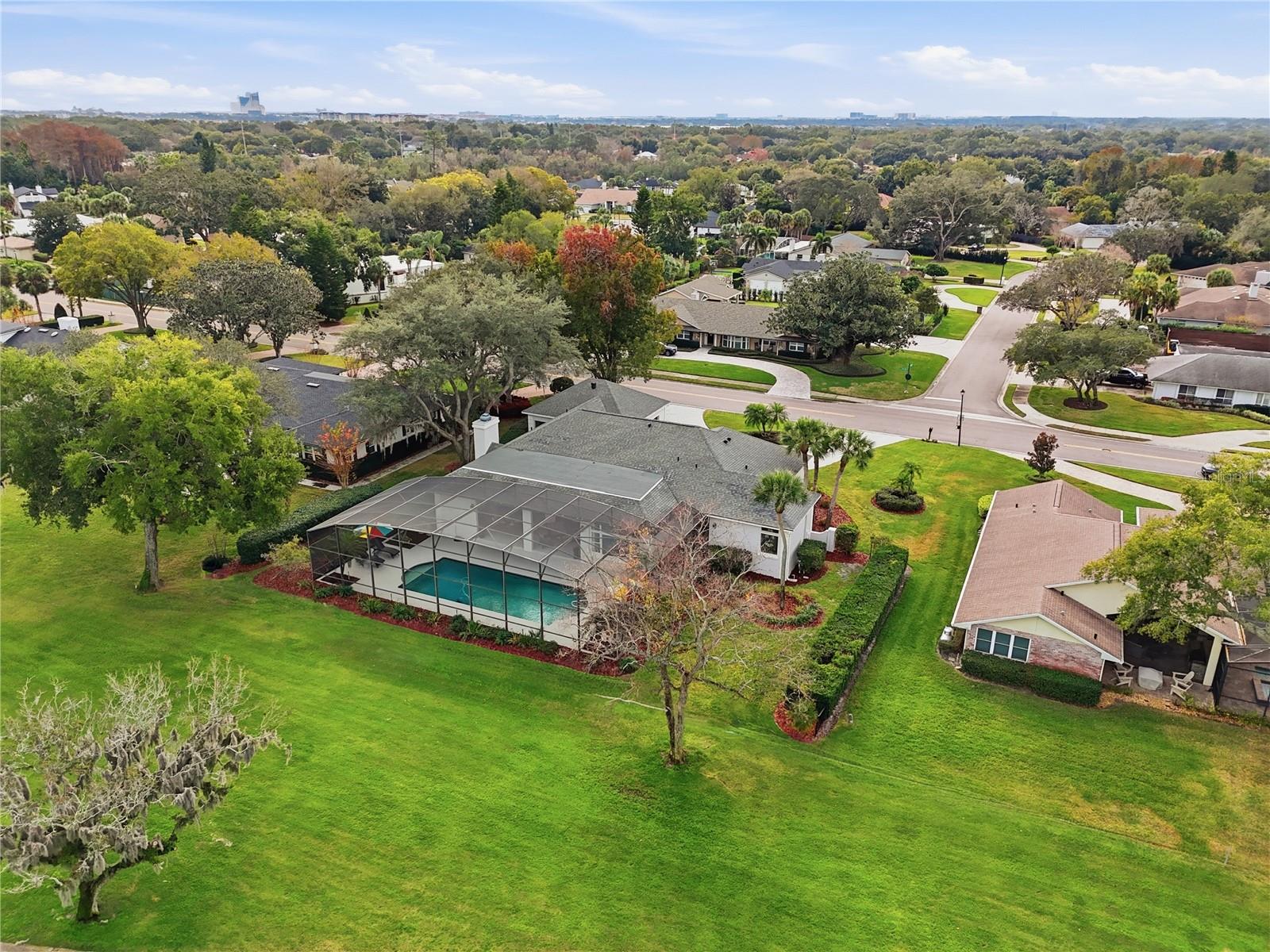 BAY HILL - Residential