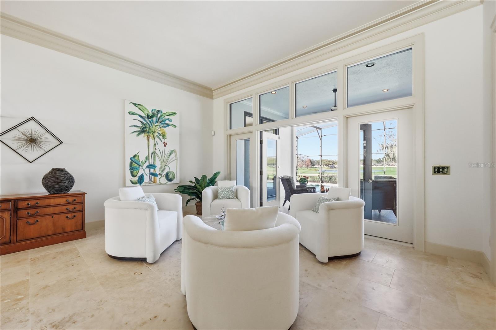 BAY HILL - Residential