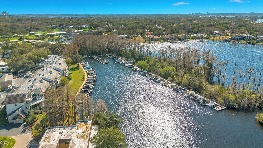 BAY HILL - Residential