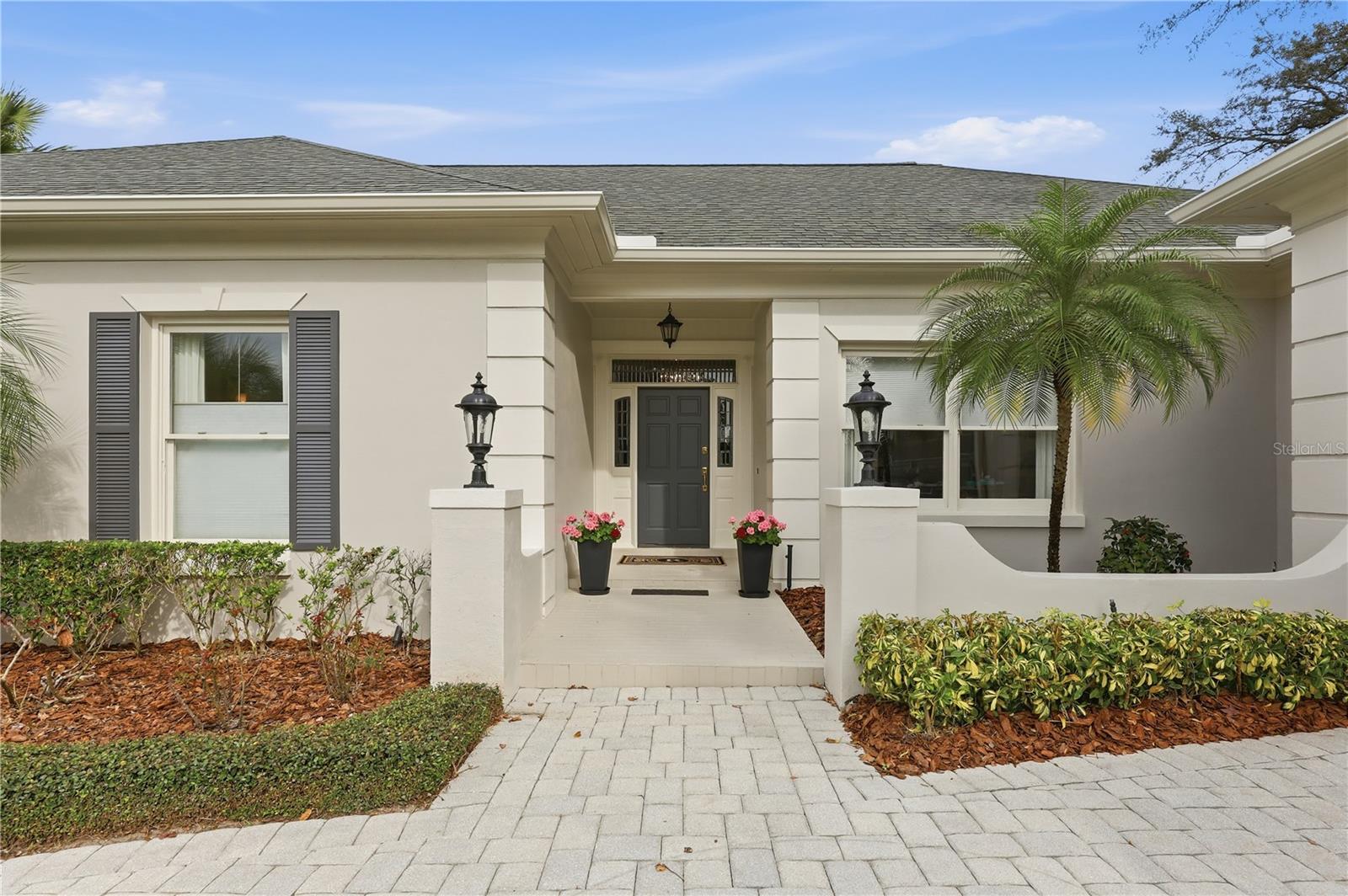 BAY HILL - Residential