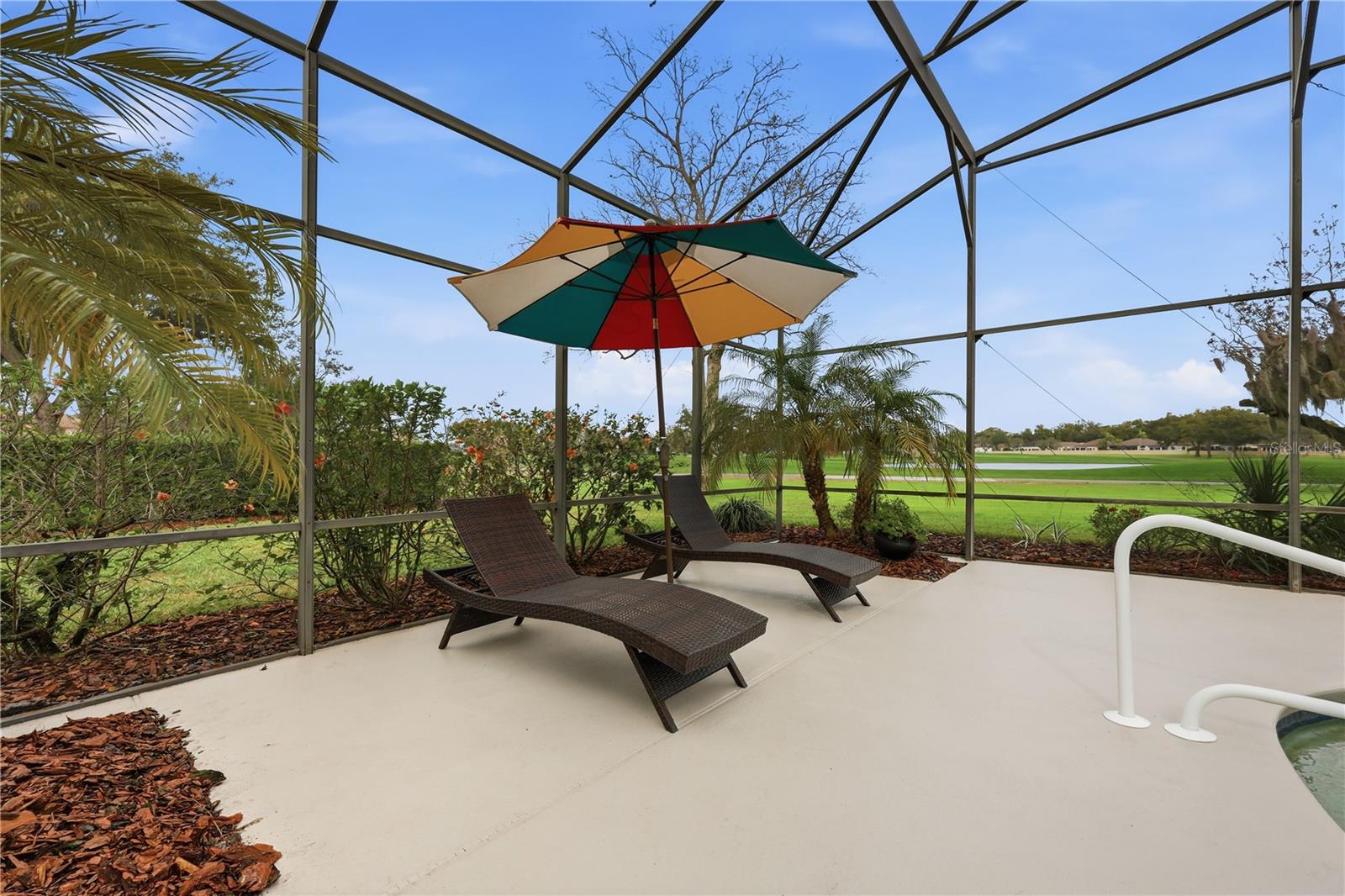 BAY HILL - Residential