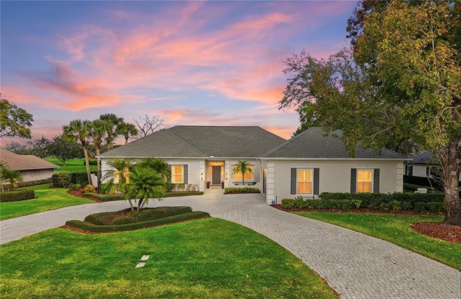 BAY HILL - Residential