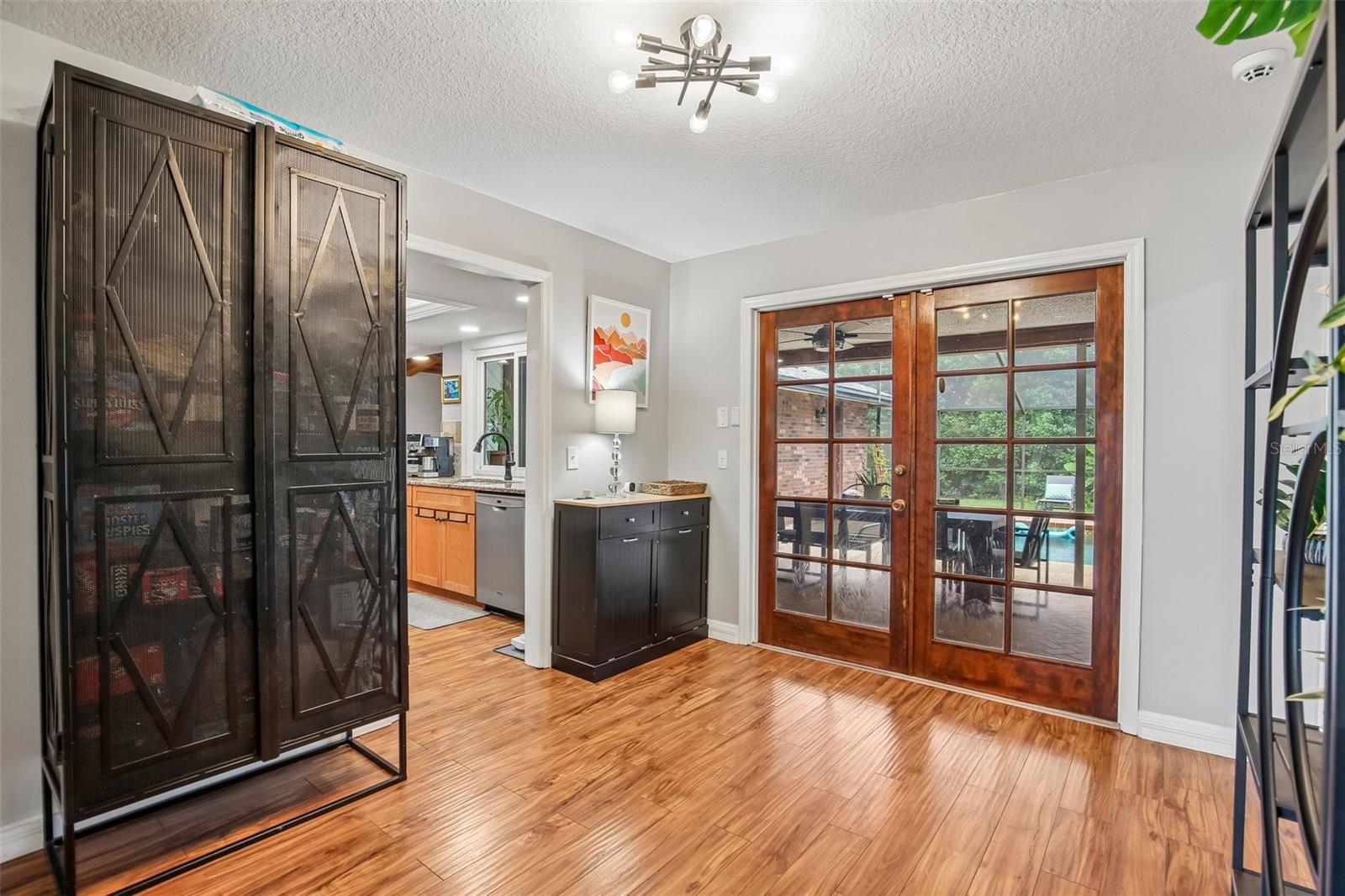 ENISWOOD-UNIT I - Residential