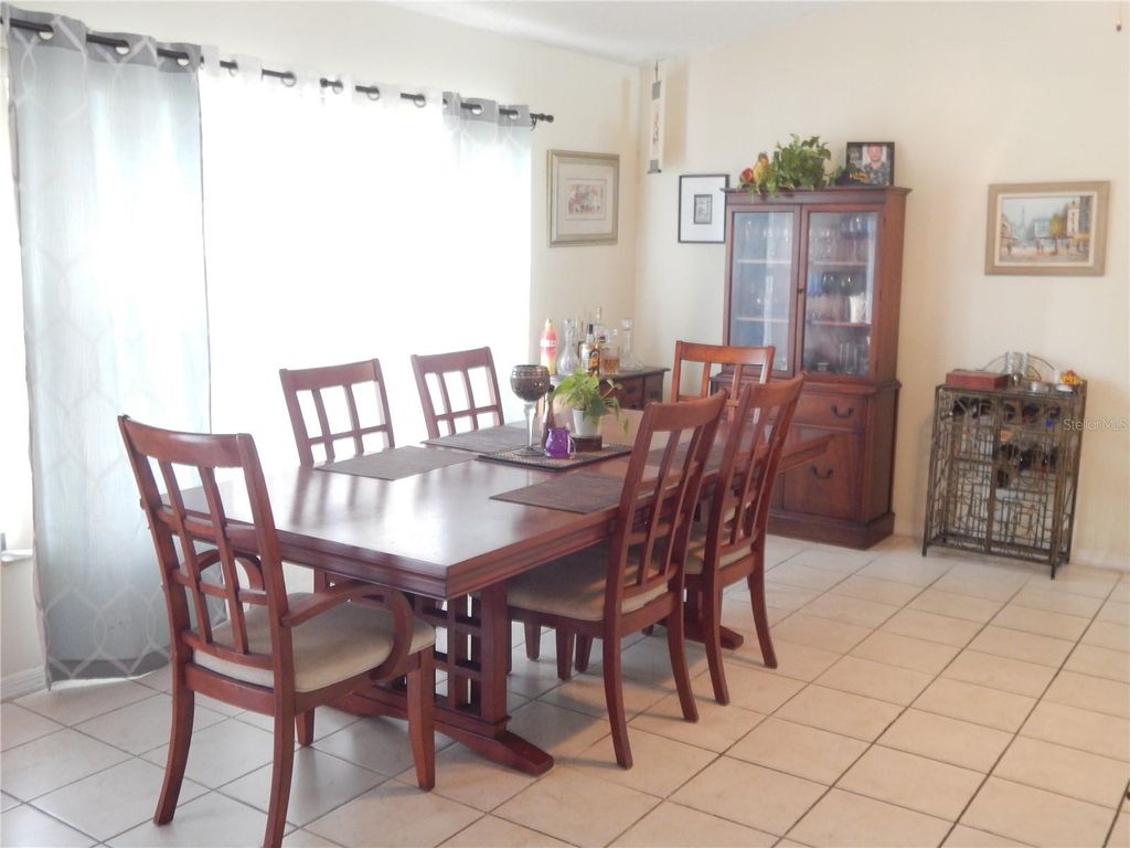 Photo of Kissimmee, FL 34746 (MLS # S5137701)