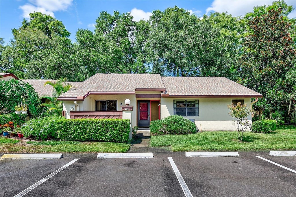 Photo of 4031 Arrowwood Court, Palm Harbor, FL 34684 (MLS # TB8549918)