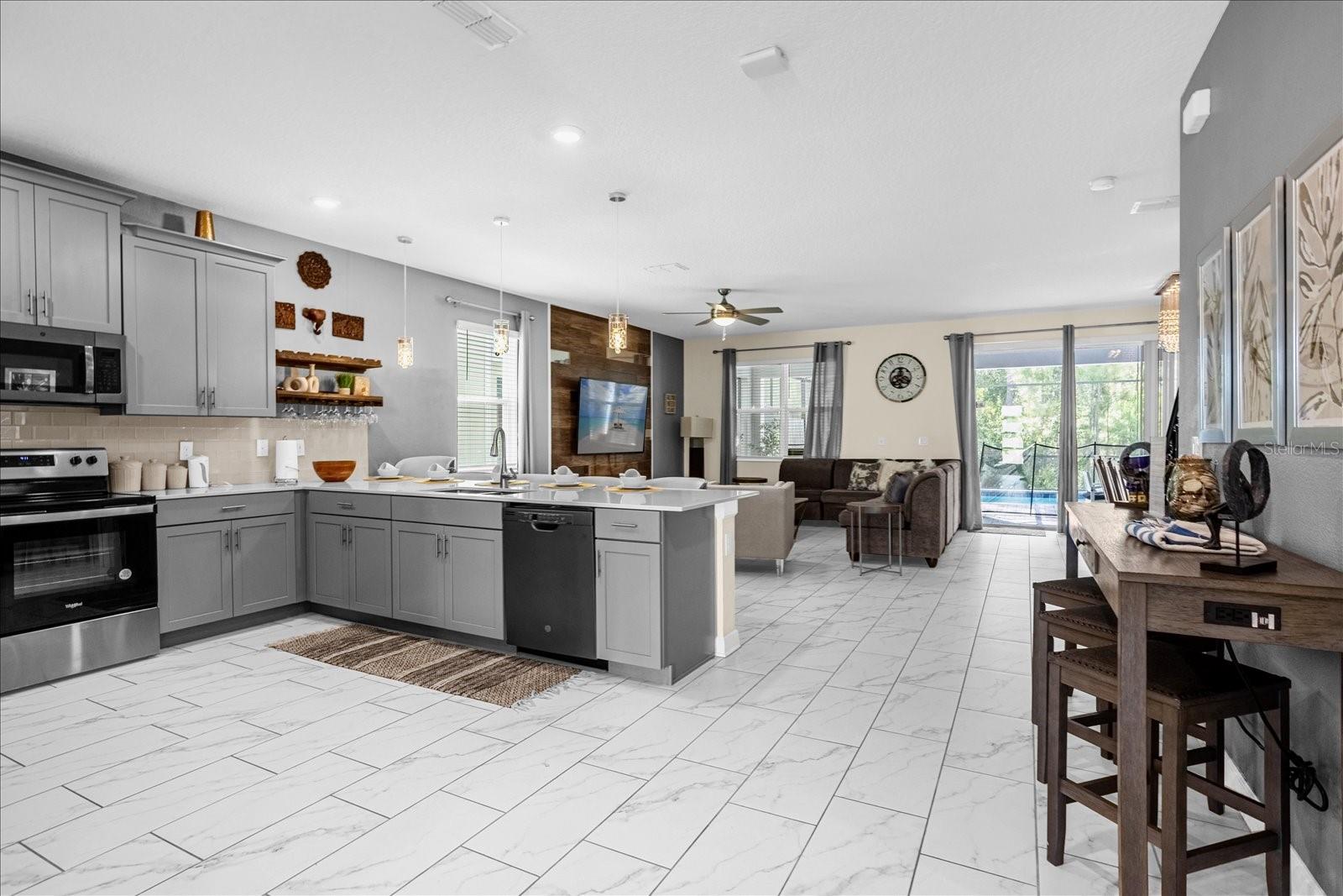COVE AT STOREY LAKE II - Residential
