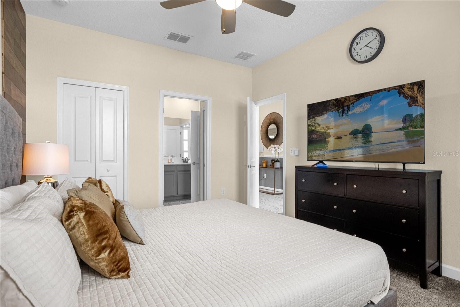 COVE AT STOREY LAKE II - Residential
