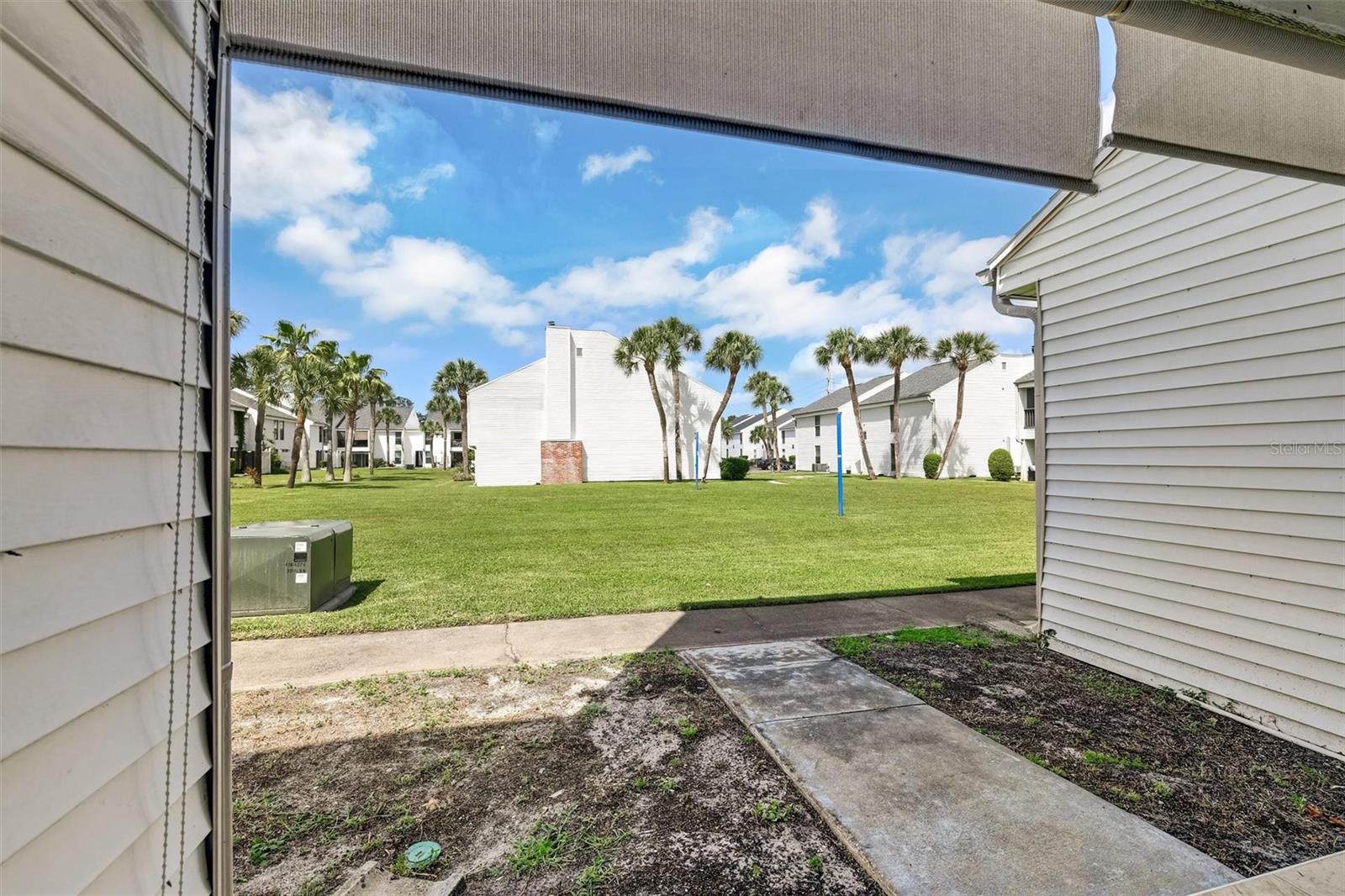 PALMS OF TARPON SPGS THE CONDO - Residential