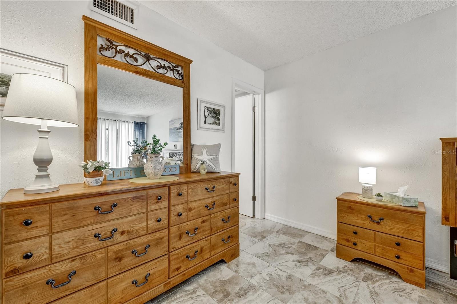 PALMS OF TARPON SPGS THE CONDO - Residential