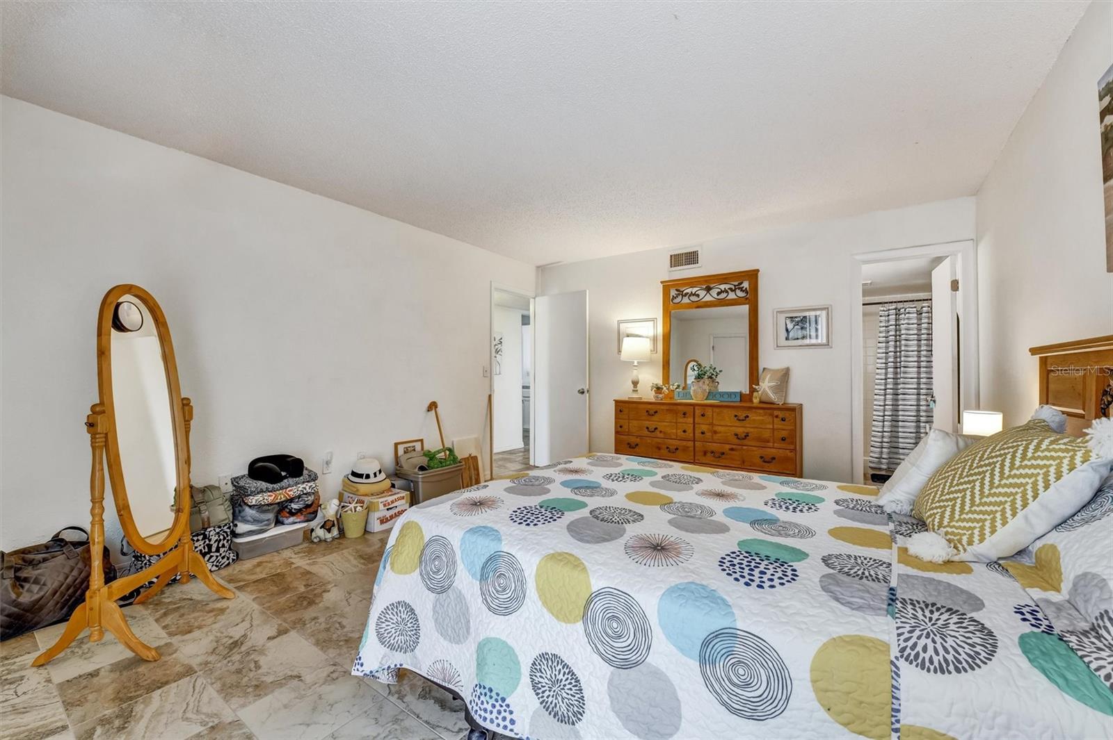 PALMS OF TARPON SPGS THE CONDO - Residential