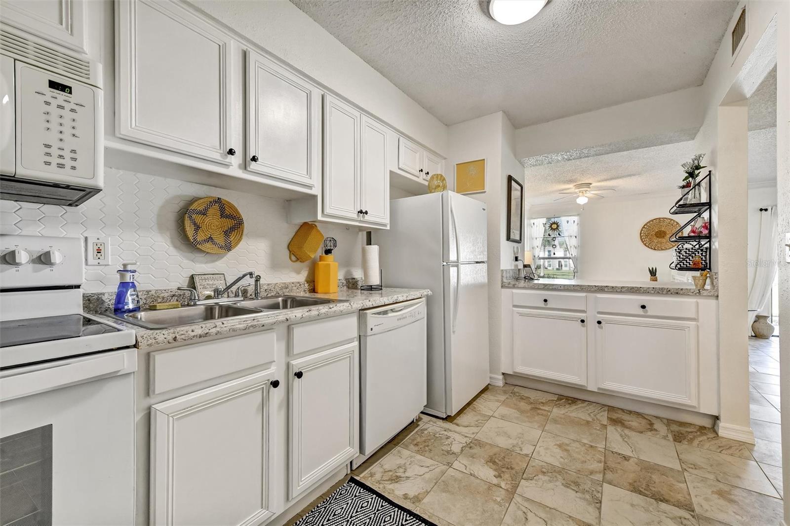 PALMS OF TARPON SPGS THE CONDO - Residential