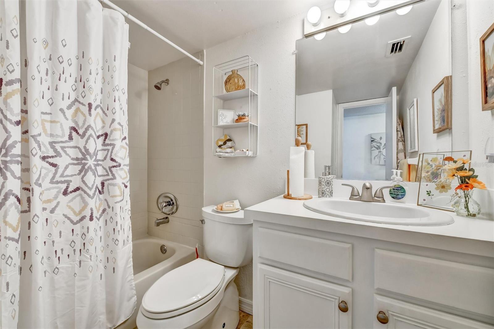 PALMS OF TARPON SPGS THE CONDO - Residential