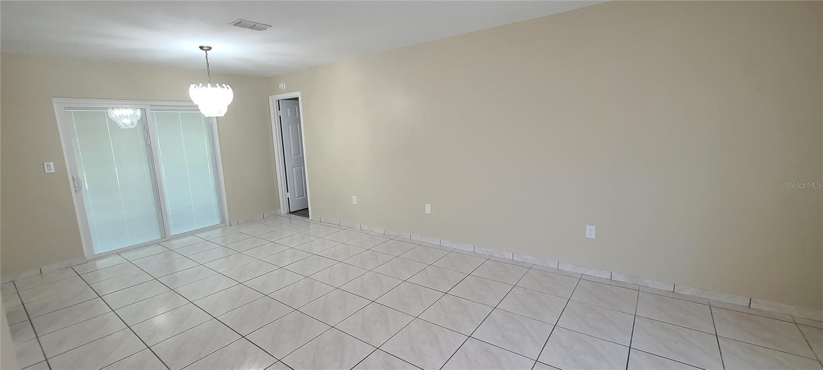 POINCIANA RE-PLAT PT NBRHD 01 VILLAGE 03 - Residential Lease