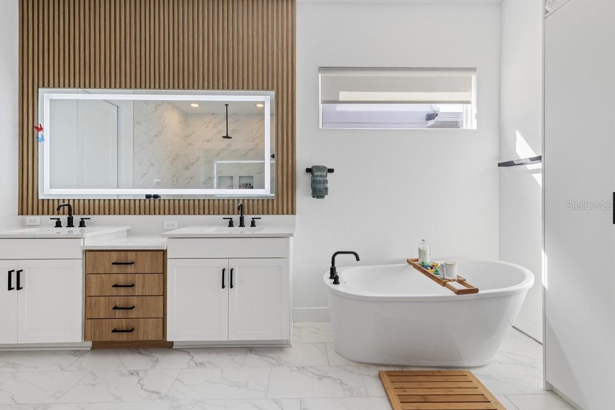 BELLA COLLINA WEST SUB - Residential