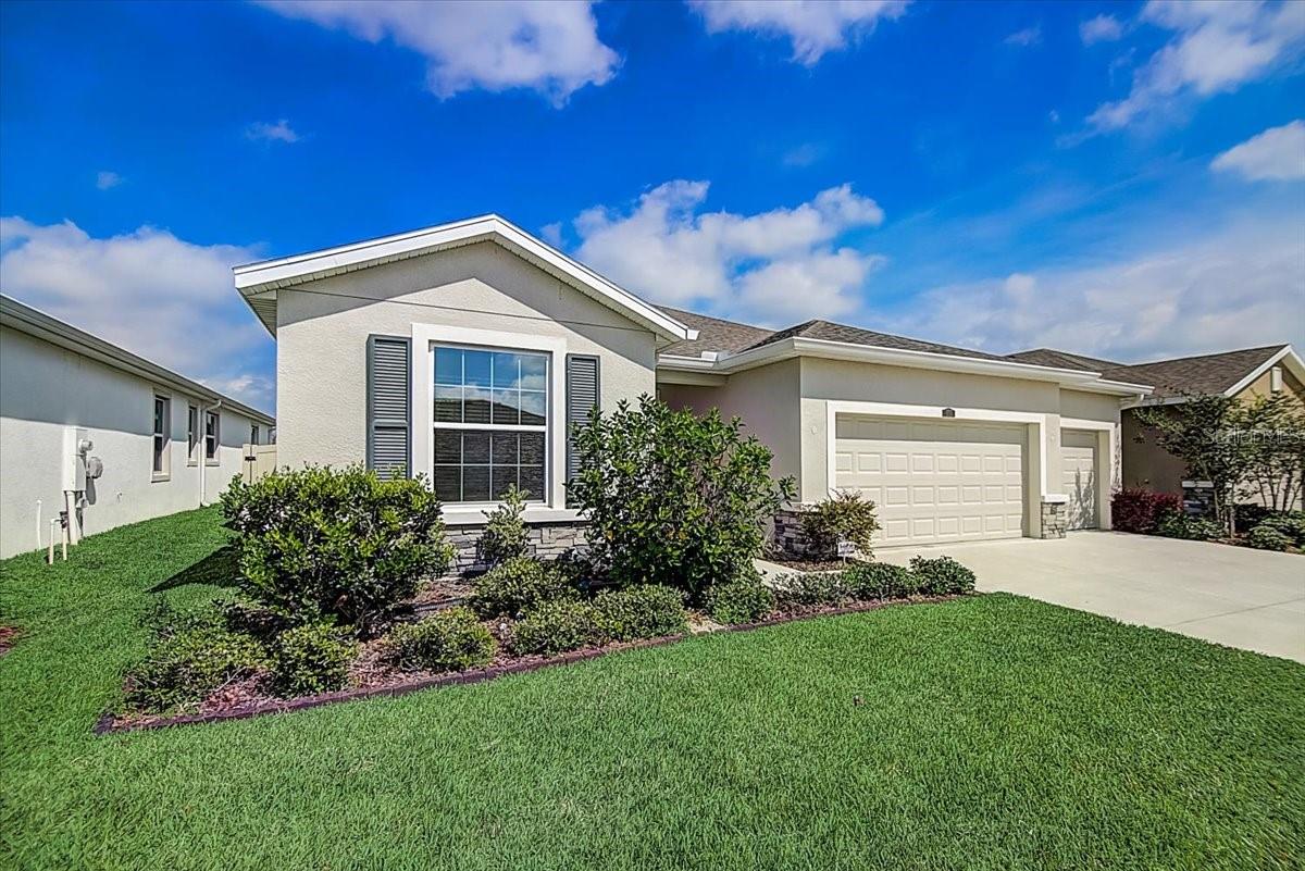 Welcome to this stunning 3-bedroom, 3-bathroom residence, complete with an office, offering a contemporary and luxurious living experience. Built in 2019, this home showcases a myriad of impressive features and upgrades that are sure to exceed your expectations.
As you step inside, you are greeted by an inviting and open floor plan that seamlessly blends functionality with elegance. The spacious living area boasts built-in shelves, providing ample storage space while adding a touch of sophistication to the room. Nestled in the heart of the living area, an electric fireplace creates a cozy ambiance, perfect for relaxing evenings or entertaining guests.
The kitchen is a true masterpiece, featuring upgraded appliances that cater to the most discerning home chef. Among the noteworthy upgrades, you'll find a tankless water heater, ensuring a constant supply of hot water for all your culinary needs.
Adjacent to the living area, an office space awaits, offering a tranquil environment to focus on work or indulge in hobbies. Whether you need a private sanctuary for productivity or a versatile space to pursue your passions, this office provides the perfect setting to meet your needs.
All three bedrooms in this home are generously sized and thoughtfully designed to create personal retreats for each occupant. The primary bedroom boasts an en-suite bathroom, providing a private oasis to unwind and rejuvenate. Each bathroom in the home showcases contemporary fixtures and finishes, exuding a sense of luxury and style.
In addition to its impressive interior, this property is equipped with a Guardian alarm system, ensuring your safety and peace of mind.
Situated in a desirable location, this residence offers convenience and accessibility to a range of amenities, including shopping centers, schools, and recreational facilities. Its modern construction, combined with upgraded features and thoughtful design, makes this home a rare find.