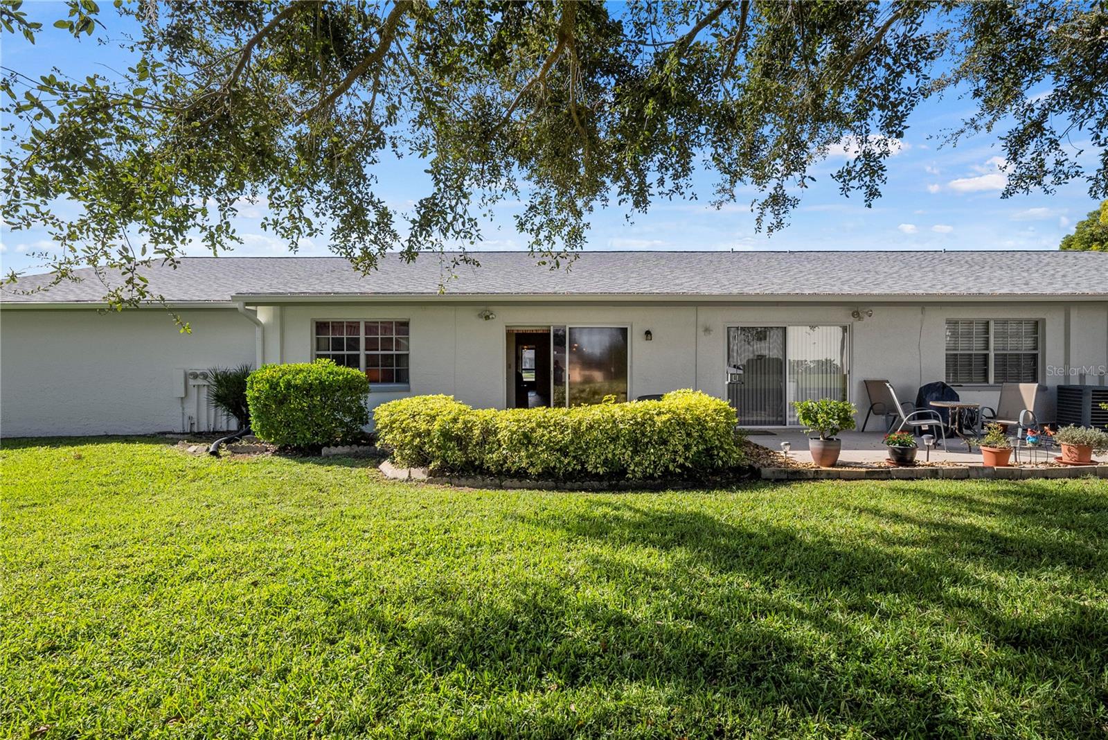 HIGHLAND LAKES VILLAS ON THE GREEN - Residential