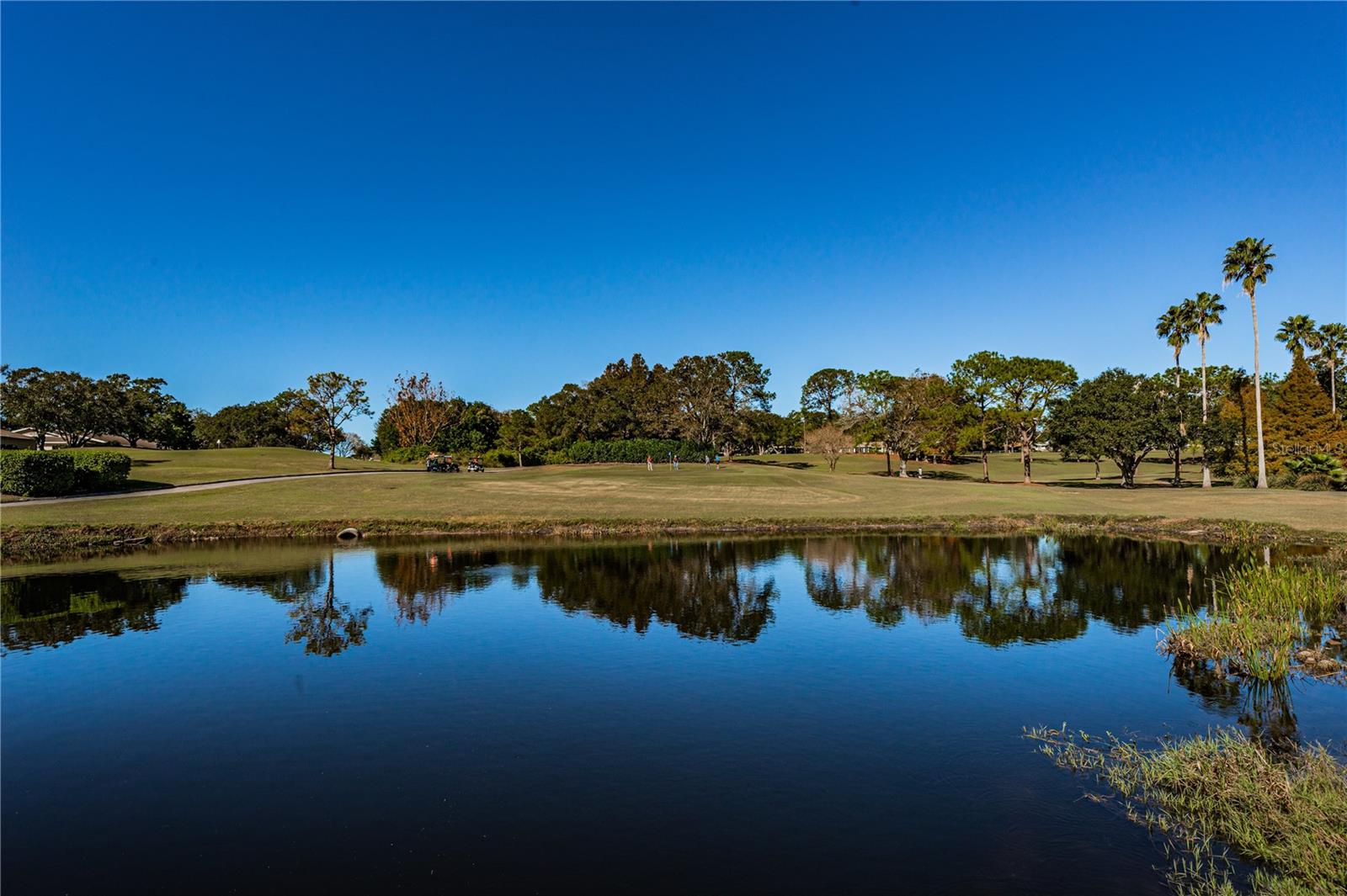 HIGHLAND LAKES VILLAS ON THE GREEN - Residential